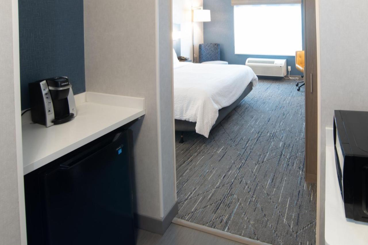 Holiday Inn Express & Suites - Moose Jaw By Ihg Exteriér fotografie